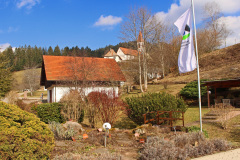 St. Roman - Gartenanlage bei Hotel Adler