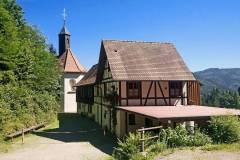 St. Jakobuskapelle und Mesnerhaus